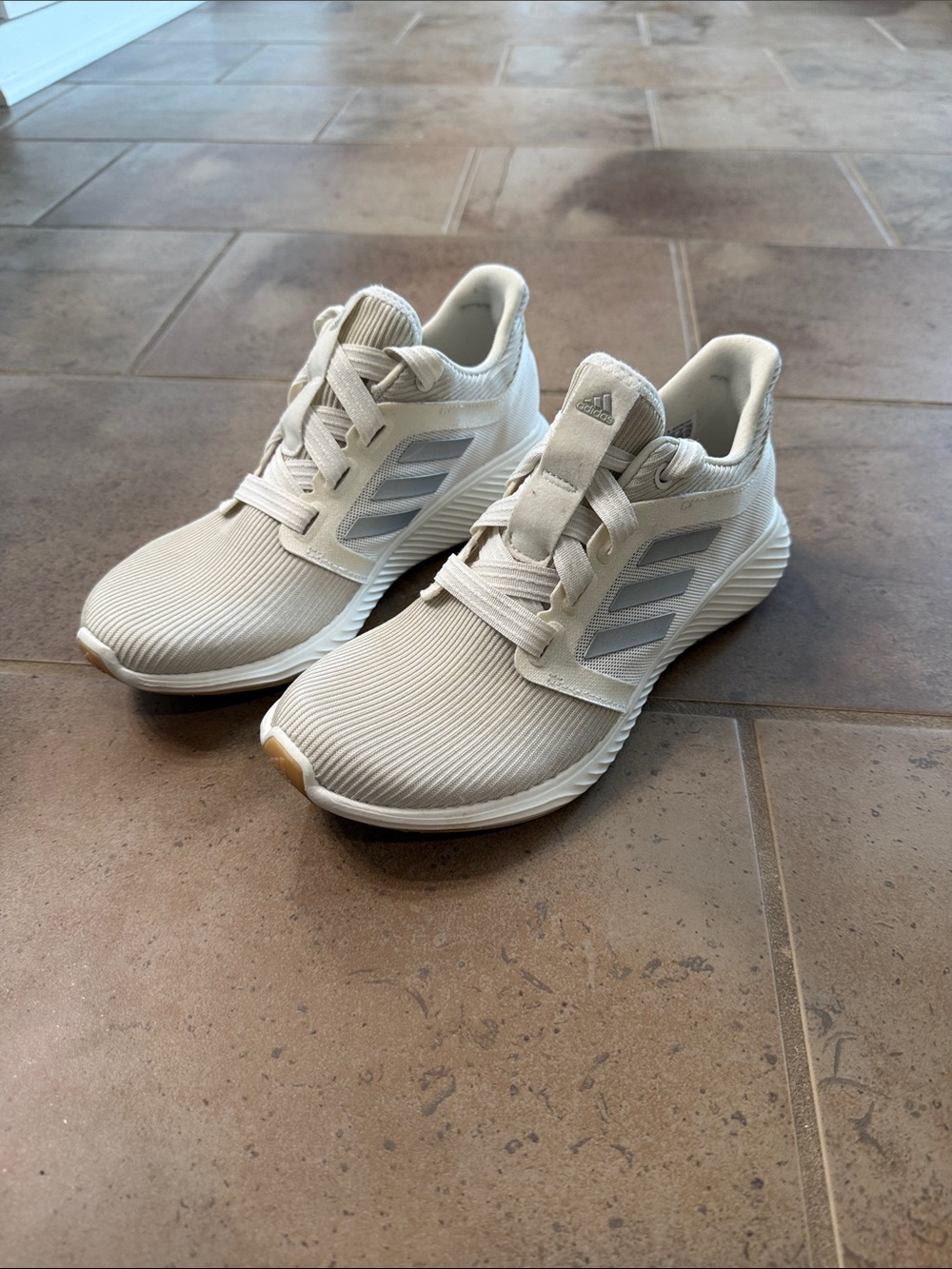 Adidas shoes size 7